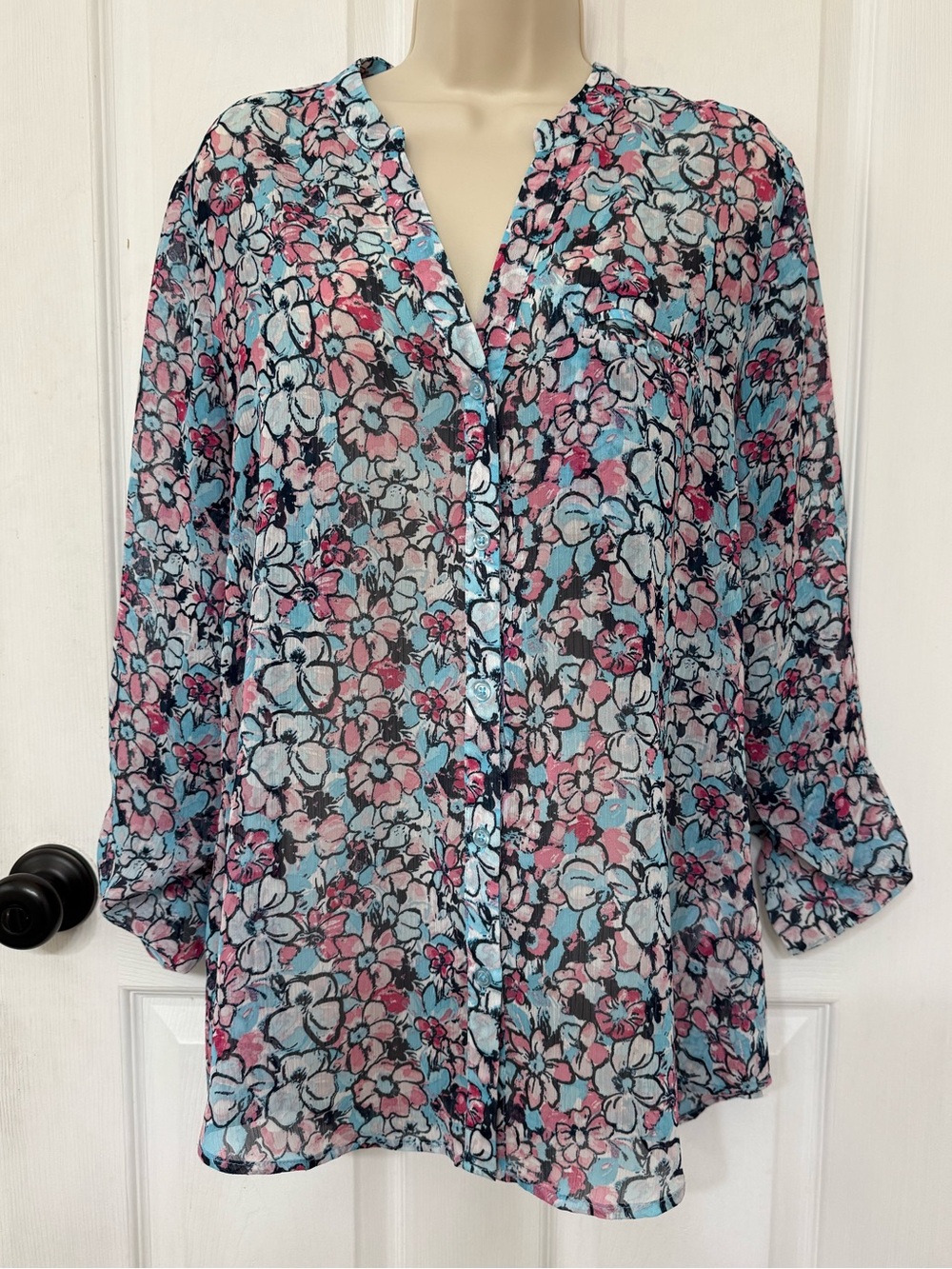 Kut from the Kloth Jasmine Floral Sheer Button Down Blouse Top Size L - Picture 2 of 11